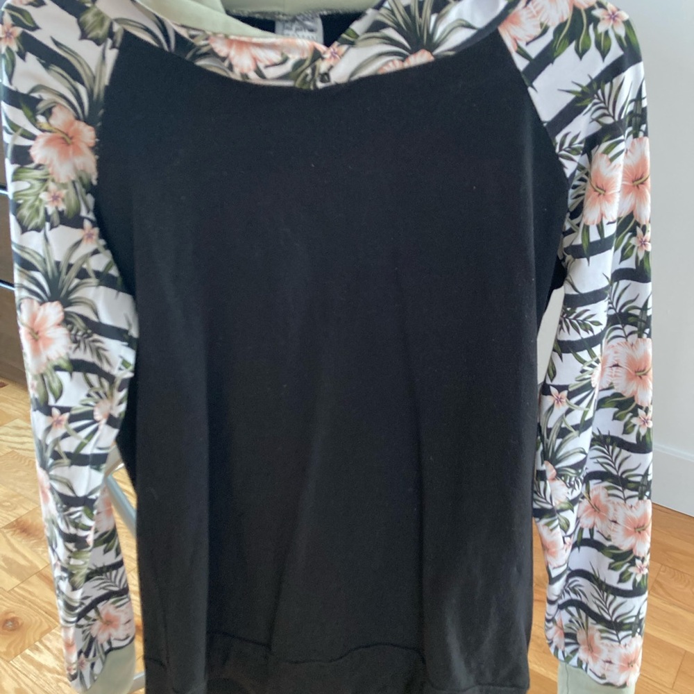 Floral Sleeve Black Women's Top